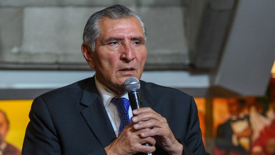Adán Augusto dice que estará en encuesta presidencial de Morena