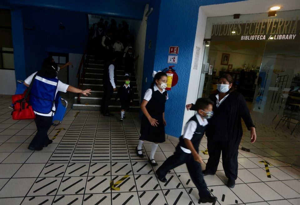 Alumnos volvieron a clases sin condiciones en sus escuelas: ASF