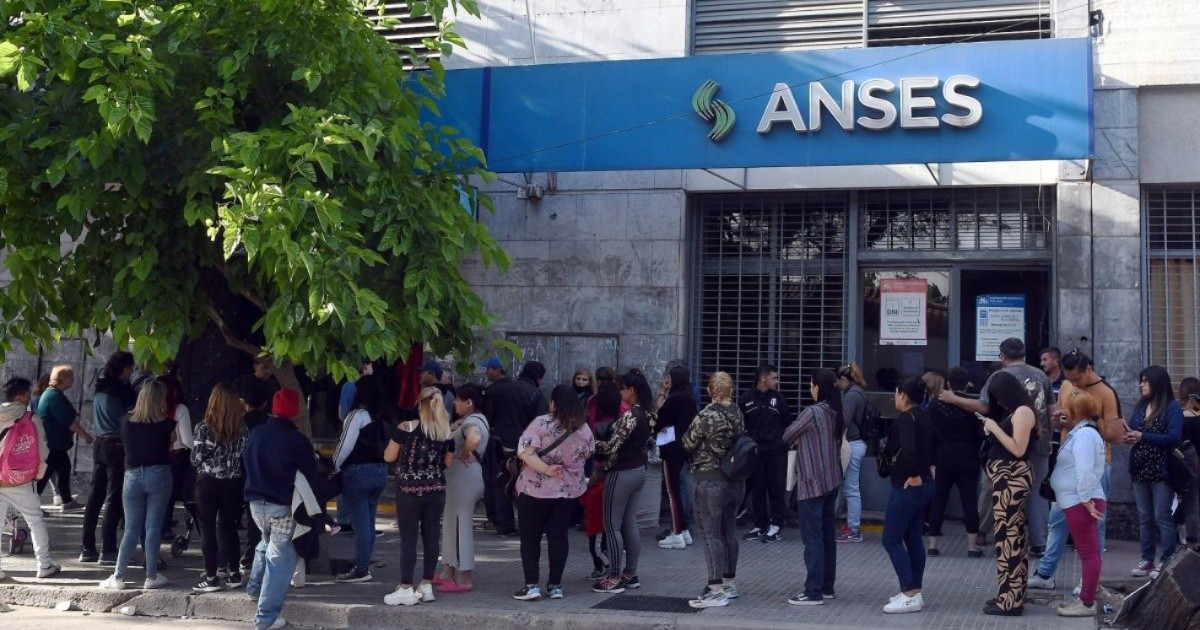 Anses: ¿Cuáles son los requisitos para acceder al bono de 45 mil pesos?