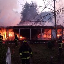 Four houses are burned after arson attack on the shore of Lake Lanalhue