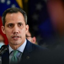 Informan que Estados Unidos planea retirar reconocimiento de «presidente interino» de Venezuela a Juan Guaidó
