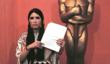 Murió la actriz y activista indígena Sacheen Littlefeather: artista que luchó por los derechos de las comunidades originarias en los Oscar