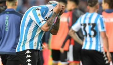Racing missed a penalty, fell to River and could not stay with the championship