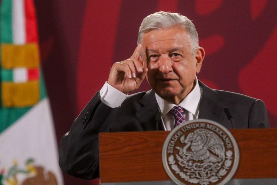 AMLO thanks attendance at march for four years of his government