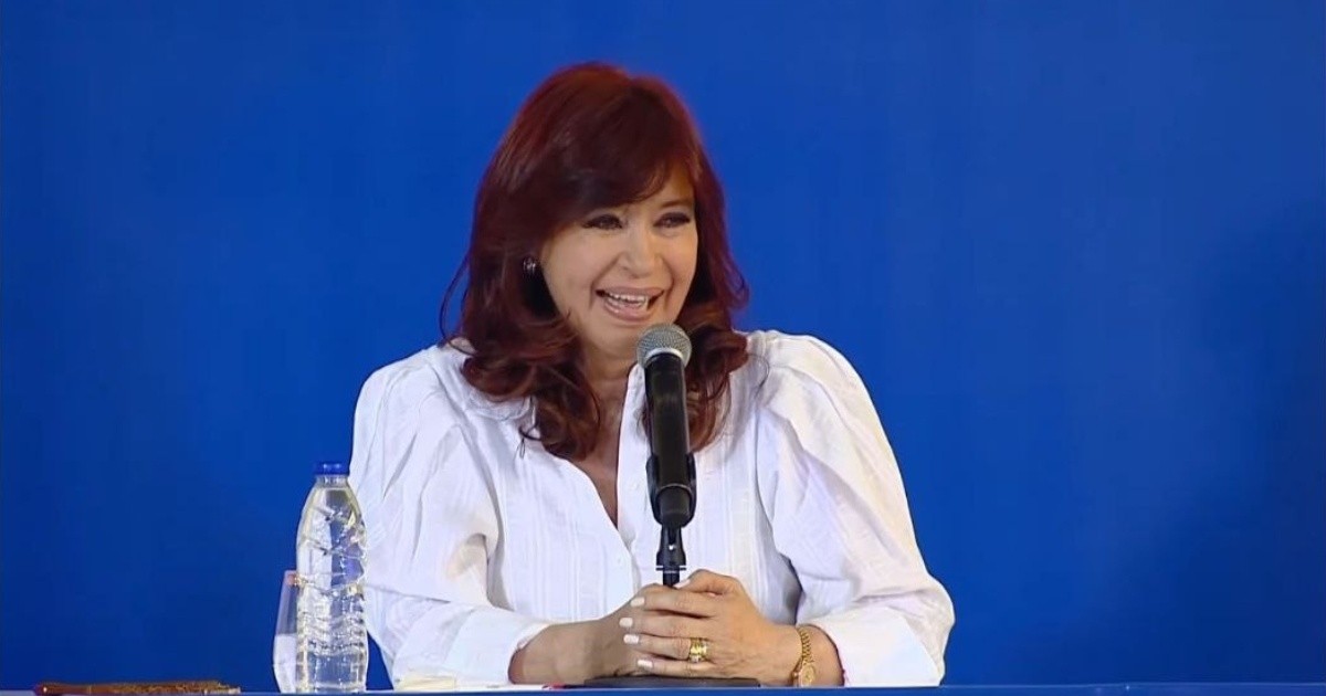 Cristina Fernández de Kirchner: "A la Justicia le sirvo de acusada no de víctima"