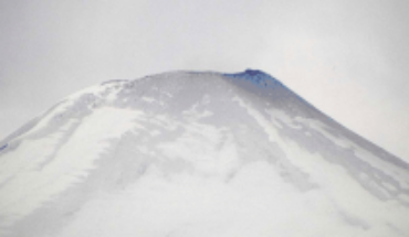 Detectan actividad explosiva en volcán Villarrica: Onemi y Sernageomin decretan alerta amarilla