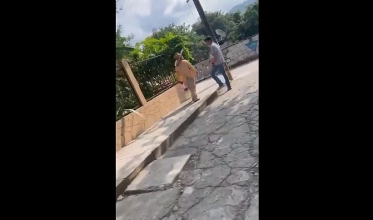 Golpean y graban agresión contra adulto en Huejutla, Hidalgo