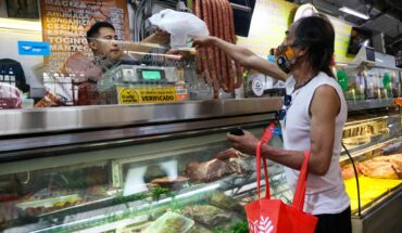 Inflación baja en octubre a 8.41%, aunque precio de alimentos sigue alto