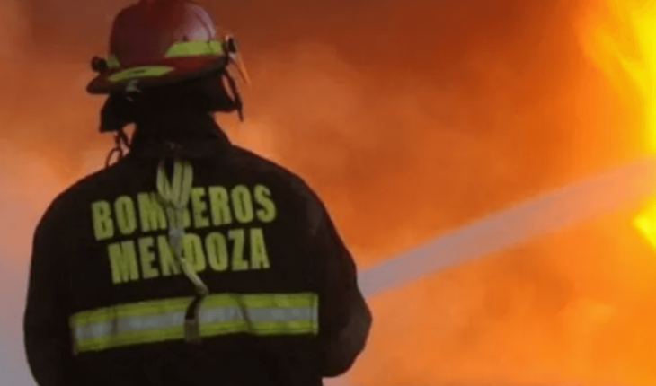 Los incendios forestales continuaban hoy en Córdoba y otras tres provincias