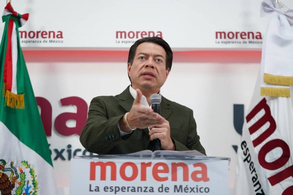 Morena announces another poll on AMLO's electoral reform