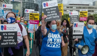 Reino Unido: trabajadores de la salud anunciaron un huelga histórica