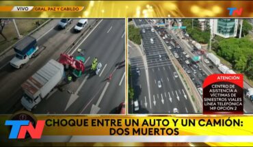 Video: Choque fatal entre un auto y un camión en la avenida General Paz: dos personas murieron