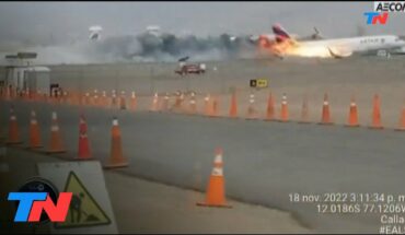 Video: PERÚ I Impresionante accidente entre un autobomba y un avión. Murieron dos bomberos