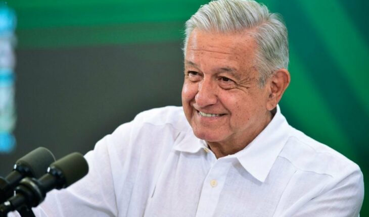 AMLO accuses the INE of committing censorship against Sheinbaum