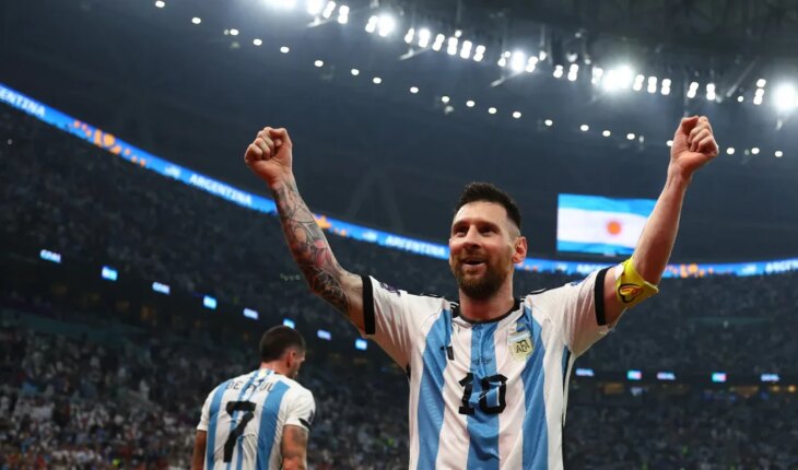 Argentina beat Croatia 3-0 and is a World Cup finalist