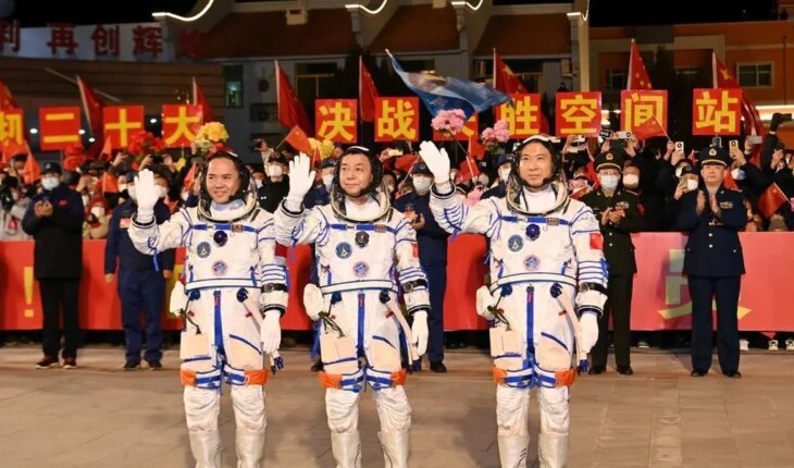 Comenzó a crecer una planta a bordo de la nave espacial china Shenzhou-15
