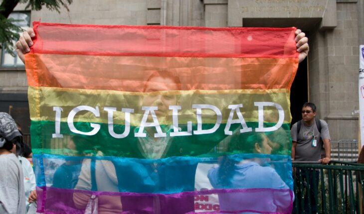El IMSS, con más quejas por discriminación a personas LGBT+