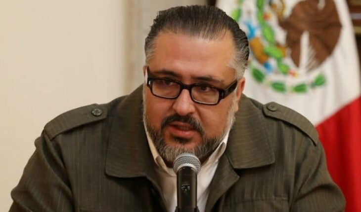 Oaxaca se queda sin fiscal; Arturo Peimbert renuncia al cargo