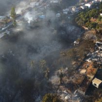 Onemi informa que incendio forestal en Viña del Mar se encuentra «controlado», aunque mantiene Alerta Roja