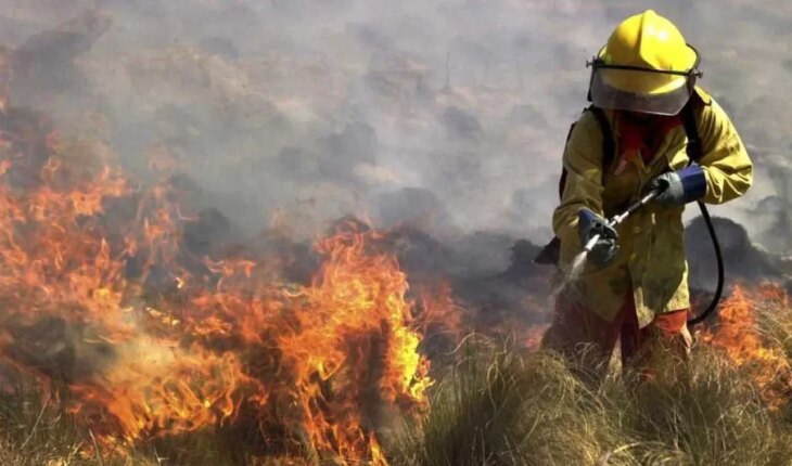 Se registran incendios forestales activos en Jujuy, Salta, Catamarca, Entre Ríos, Tierra del Fuego y Santa Fe