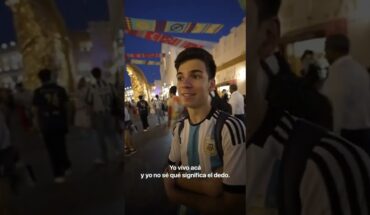 Video: ¿EL DEDO DE DIOS?: el pulgar que se convirtió en un punto de encuentro para los argentinos en Doha