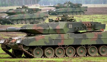 Los carros de combate ya están en camino hacia Ucrania