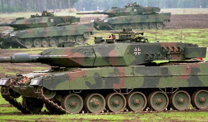 Los carros de combate ya están en camino hacia Ucrania