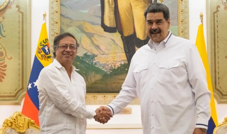 Petro y Maduro reunidos en Caracas: buscan normalizar las relaciones bilaterales