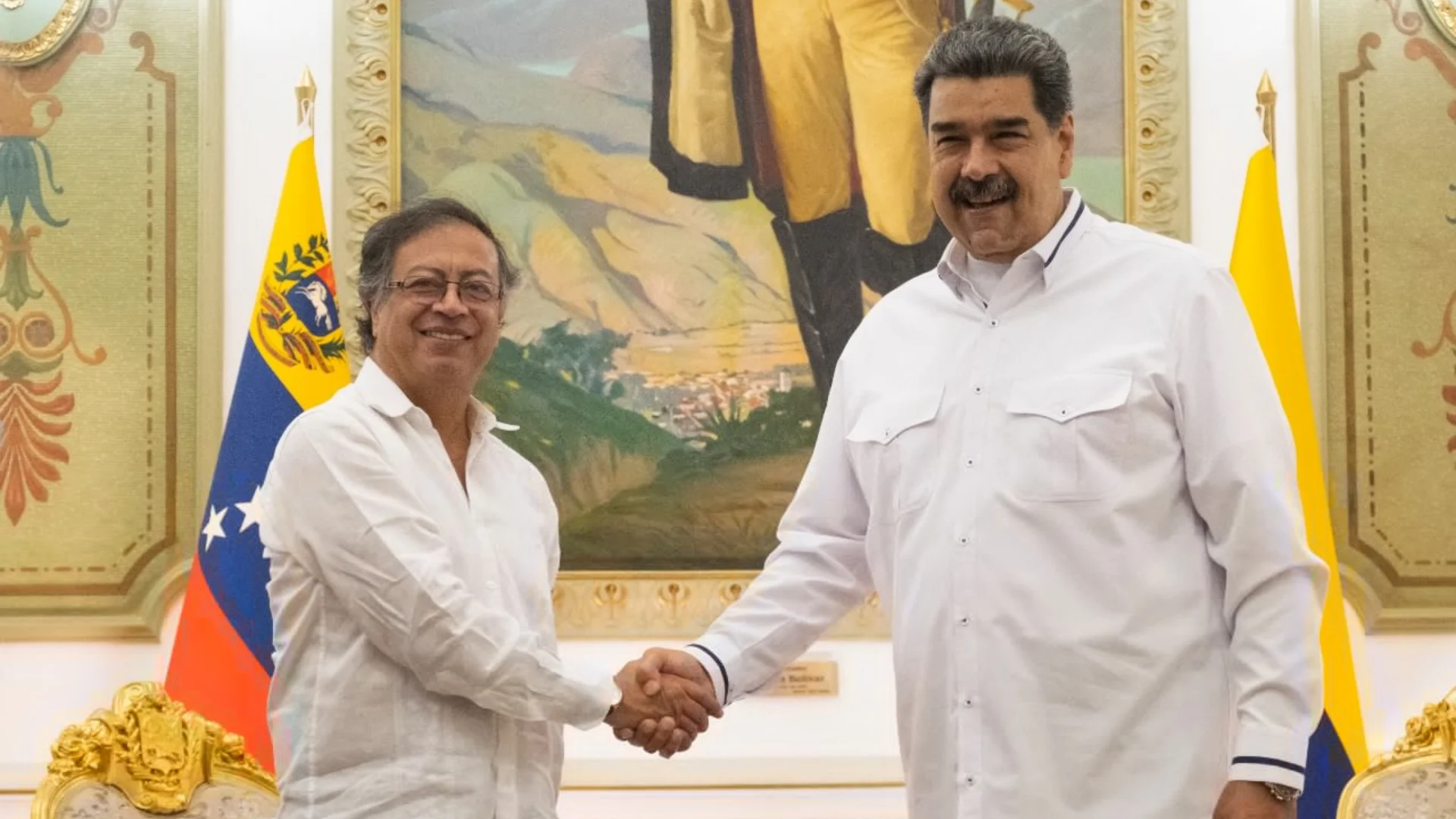 Petro y Maduro reunidos en Caracas: buscan normalizar las relaciones bilaterales
