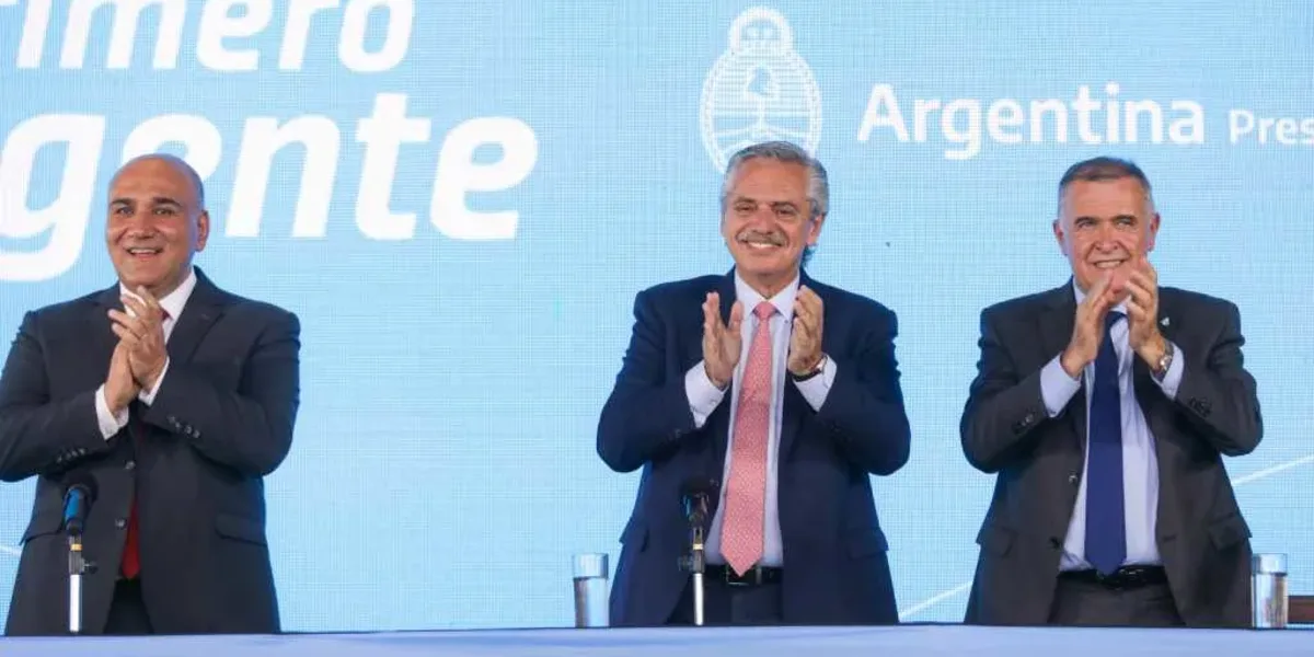 Alberto Fernández: "Vamos a devolverle a Juan Manzur a los tucumanos para que lleve al triunfo al peronismo"