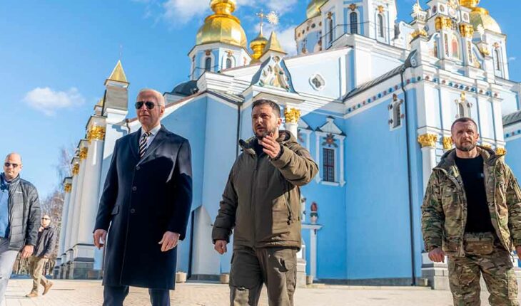 Biden en Kyiv, gesto definitorio