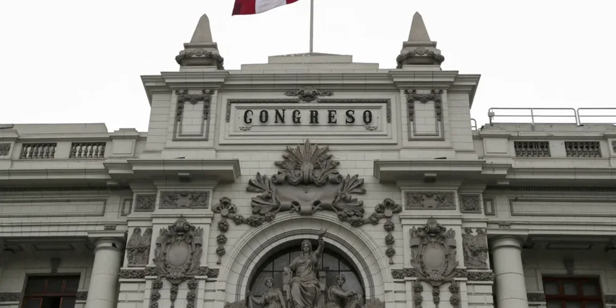 Peru: Congress blocked debate to advance elections