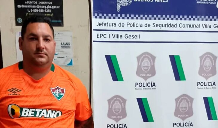 The leader of the Vélez bar was arrested in Villa Gessel for attacking the “spider-man” in the little train of joy