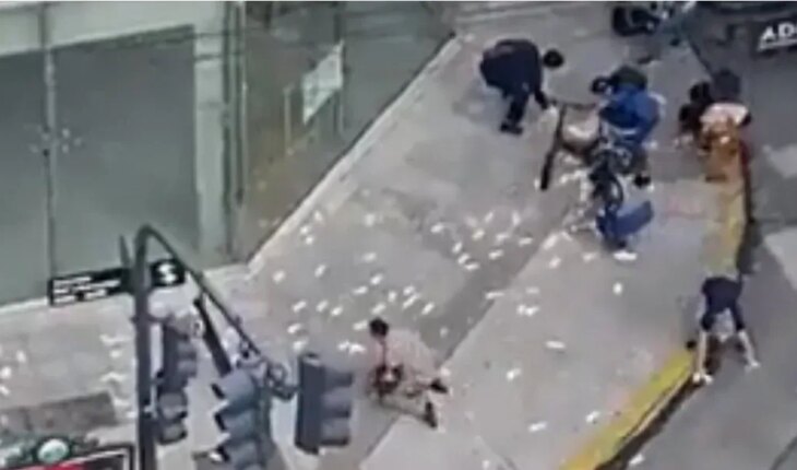 Belgrano: intentaron robarle 7 millones de pesos, forcejeó con el ladrón y el dinero voló por el aire