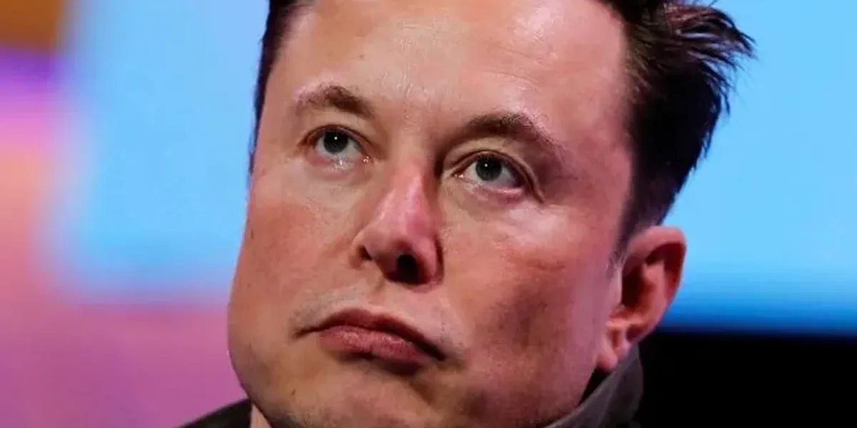 Elon Musk and hundreds of experts call for suspending major experiments with artificial intelligence
