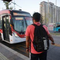Mayor flujo de transporte público y fiscalización: Gobierno detalla plan para afrontar el «súper lunes»