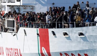 More than 1300 migrants rescued in the Mediterranean
