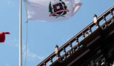 Perú retira definitivamente a su embajador en Colombia por «injerencia» de Petro