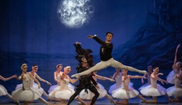 The International Ballet Festival arrives with the classic “Swan Lake”