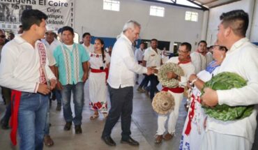 Bedolla apoyará construcción de carretera en la comunidad indígena El Coire