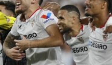 Sevilla vapuleó al Manchester United y se clasificó a semifinales de Europa League