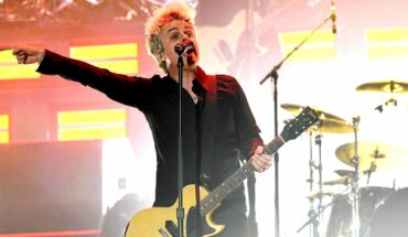 Billie Joe Armstrong sorprende a banda que tocaba covers de Green Day — Rock&Pop