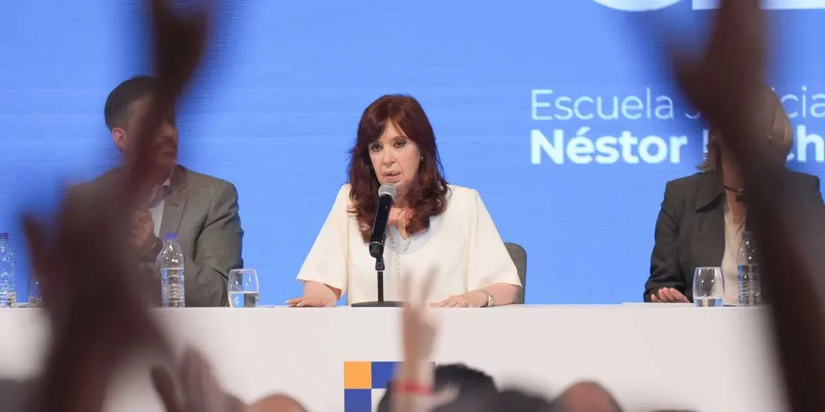 CFK a un exdirectivo del FMI: "Descabellado fue haberle dado un préstamo político a Macri para que gane las elecciones"