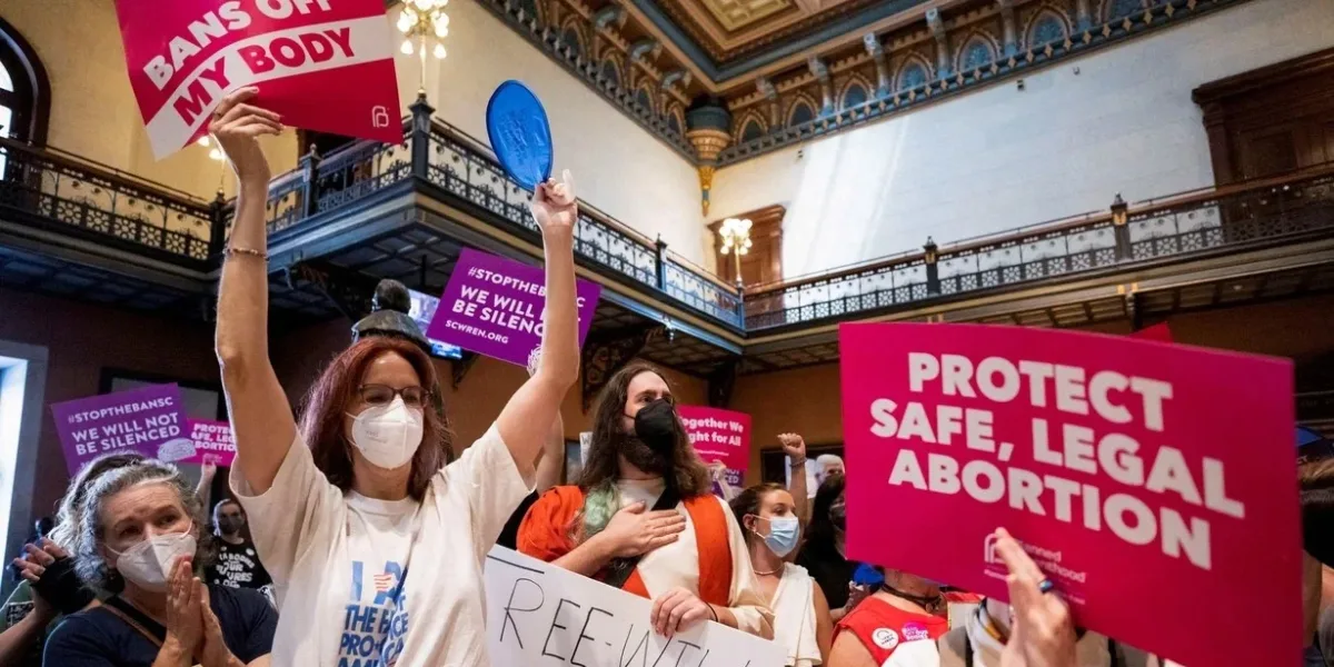 Carolina del Sur se sumó a los estados que restringen el aborto en EEUU