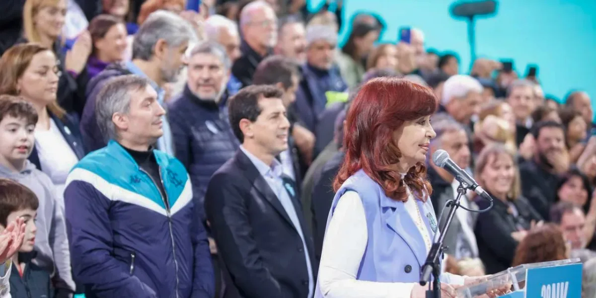 Cristina Fernández de Kirchner: "A pesar de los errores, este gobierno es infinitamente mejor que otro de Macri"