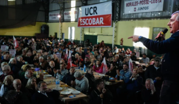 La chicana de Gerardo Morales a Cristina Kirchner: “Bajó de un plato volador”