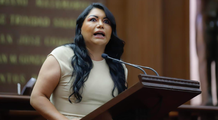 Presenta Brenda Fraga "Ley Monzón" para aplicar en Michoacán