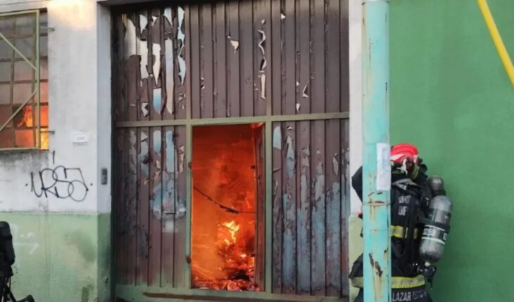 A warehouse of cleaning supplies burns in the Buenos Aires neighborhood of Villa Soldati