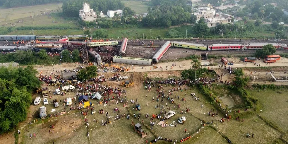 Accidente ferroviario en la India: el número de muertos ascendió a 288