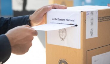Cerraron los comicios en Mendoza: “Si tenemos el 30% de los resultados a las 22 horas vamos a dar el resultado”